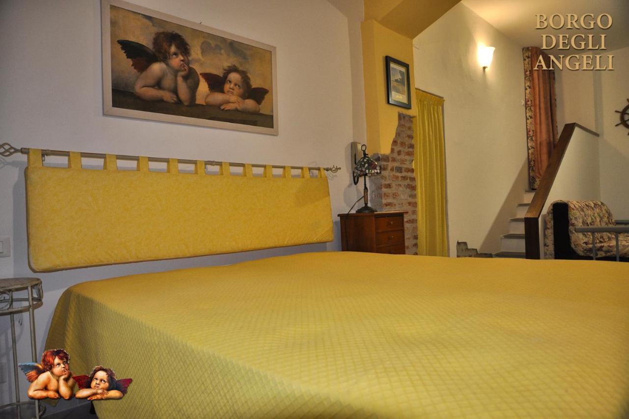 Borgo Degli Angeli Arcola Bed & Breakfast Exterior photo