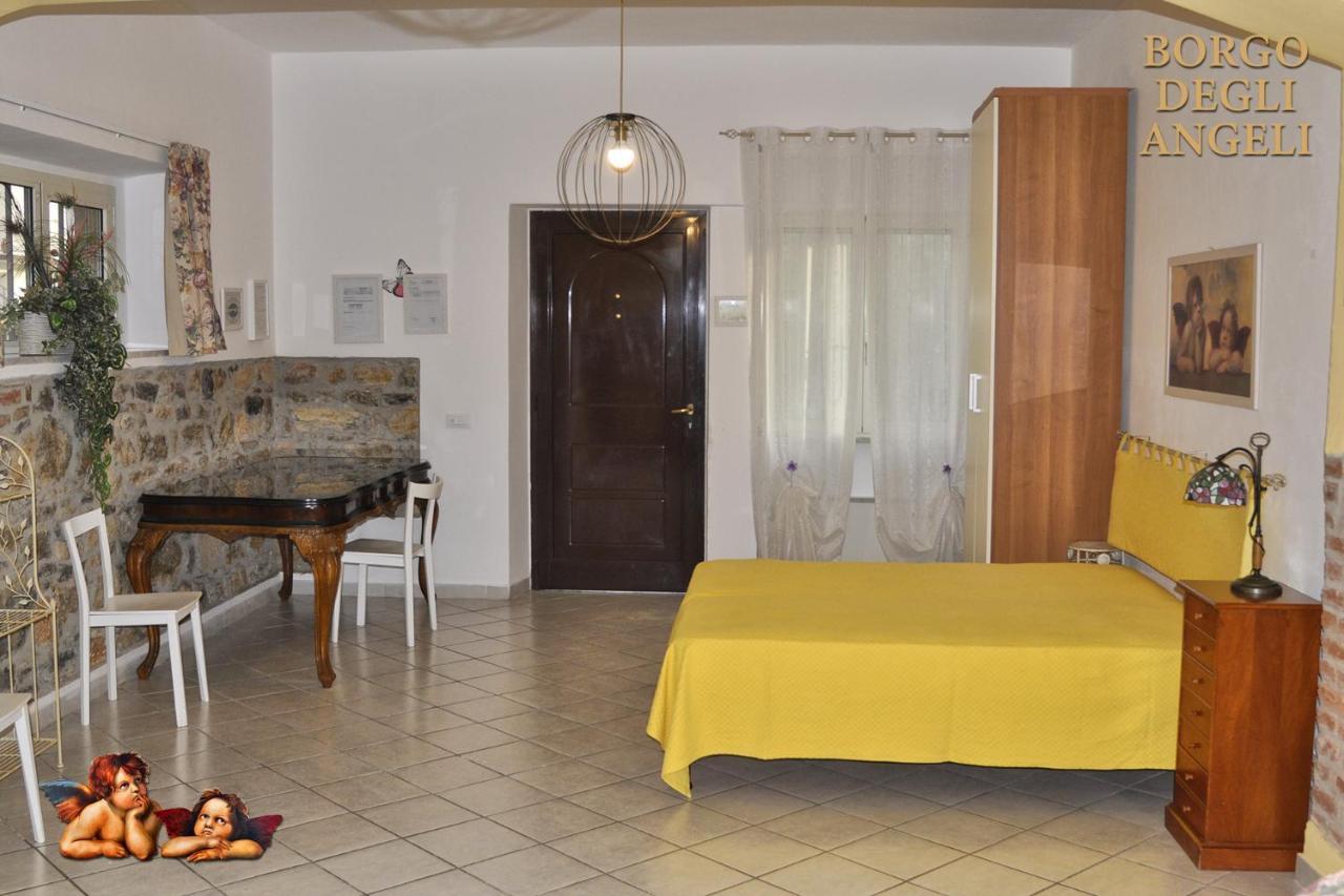 Borgo Degli Angeli Arcola Bed & Breakfast Exterior photo